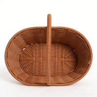 Handgeweven eco-vriendelijke waterdichte manden van PP-rattan met handvatten voor het verpakken van cadeaus, bloemen, fruitopslag & fotodisplay