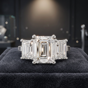 Bague de fiançailles en diamant synthétique de laboratoire taille brillant, couleur E, certifiée EGL, plaqué argent, pour femme, 10 pierres latérales, luxe, mariage - Product Image 1