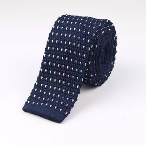 Cravatta da <span class=keywords><strong>uomo</strong></span> lavorata a maglia per il tempo libero a righe alla moda con <span class=keywords><strong>cravatte</strong></span> sottili e sottili da <span class=keywords><strong>uomo</strong></span> - Product Image 2