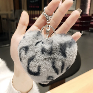 New Keychain 10cm Heart Ball Keychain Imitate Rex Rabbit Fur Peach Heart Schoolbag Pendant Car Jewelry Hang Decoration Wholesale - Product Image 6