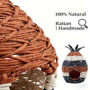 Casa para Mascotas de Ratán Tejida a Mano de Primera Calidad, Cama para Perros y Gatos, Cueva con Diseño de Bandera Estadounidense, Estrellas y Rayas, Tema Patriótico de EE. UU., Mimbre Acogedor para Interiores - Product Image 6