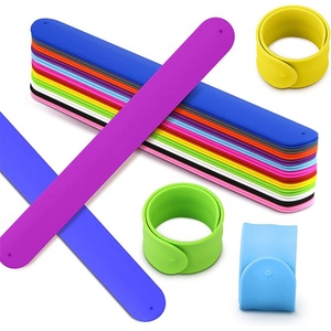 Youmigift Factory Wholesale Bulk Cheap Custom Logo Hand Bands Rubber Ruler Bracelet Blank Silicone Slap Wristband for Promotion - Product Image 4