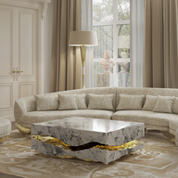Table basse en marbre, nouvelle collection, design moderne, luxe, artisanat, pierre polie, laiton, meubles pour une décoration intérieure élégante