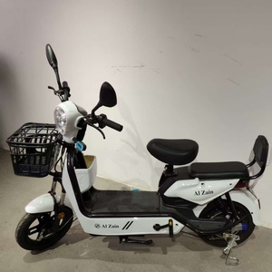 Batería de Litio de 48V, Motor sin Escobillas de 750W, 3 Velocidades, Pantalla Digital Inteligente, Uso Urbano - Product Image 4