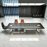 Table de conférence de bureau moderne KMJ pour 20 personnes, table rectangulaire longue peinte de luxe pour les négociations et la formation
