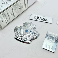 Étiquette autocollante en métal aluminium gaufré, logo personnalisé, adhésif, style luxueux, imperméable, écologique, emballage cadeau cosmétique
