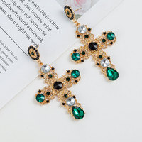 Nouvelle arrivée Vintage noir rose cristal croix boucles d'oreilles pour les femmes Baroque bohème grandes longues boucles d'oreilles bijoux 2023
