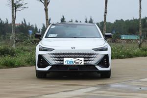 Voitures d'occasion Changan UNI-V <span class=keywords><strong>2022</strong></span> 1.5T Édition Sport, voiture compacte à essence, voitures d'occasion pas chères à vendre, traction avant Changan - Product Image 2