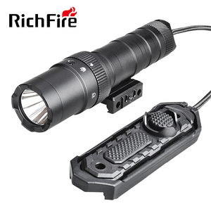 Đèn pin chiến thuật 1200 Lumen tầm xa, thời lượng pin 90 phút, chất liệu nhôm, đèn LED chống nước, sạc USB, công tắc từ xa, đèn laser, đạt chuẩn IP67 - Product Image 1