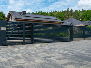 Màu đen nhôm hình ống hàng rào tùy chỉnh kích thước màu hàng rào tấm ngoài trời nhôm an ninh sân hàng rào để bảo vệ sự riêng tư - Product Image 6