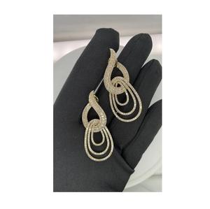 H.A.IMPEX, superventas, oro amarillo de 18kt, 5,61 quilates, corte ovalado, Natural Diamante, estilo Hiphop, pendientes certificados IGI para mujer, informales - Product Image 1