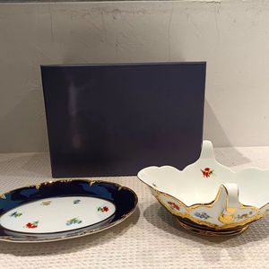 Assiette à dîner rectangulaire moderne en céramique dorée de luxe, écologique, idéale pour les mariages et les restaurants - Product Image 1