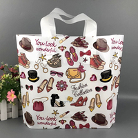 Sacs de transport en LDPE en gros, sacs de courses en plastique avec poignée durable pour vêtements, chaussures, chapeaux et emballage de marchandises