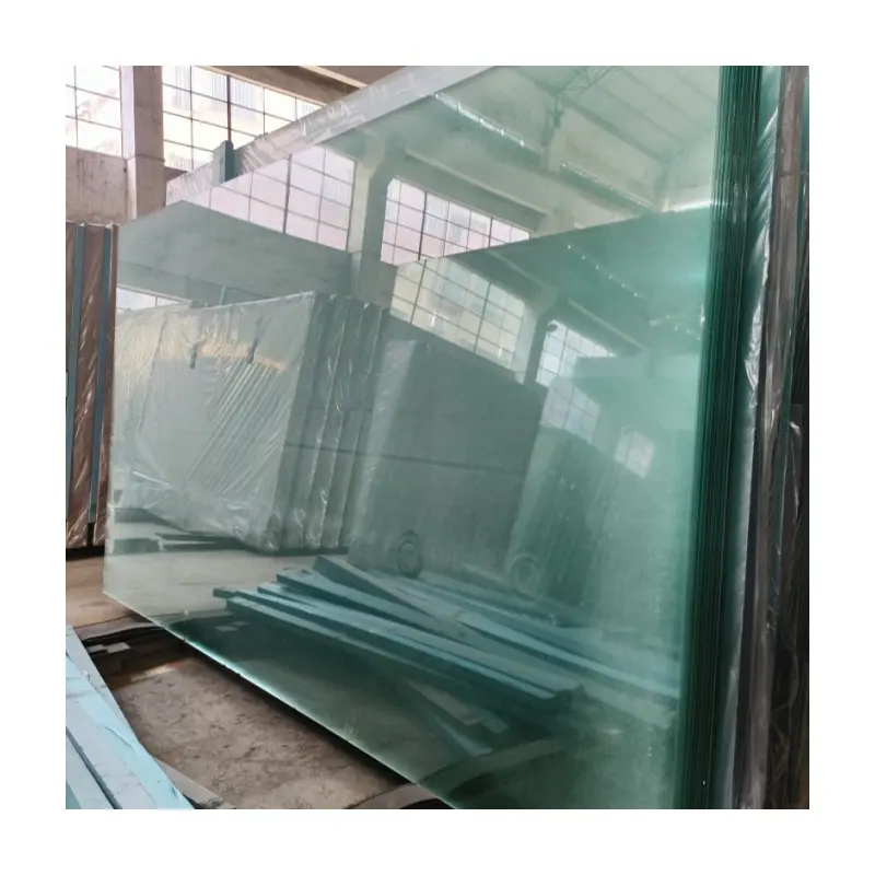 Superweißes Float-Glas 2 mm hochtransparente Glaspaneele architektonisches Glas mit geringem Eisenstoff elektronischer Qualität adaptiv