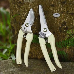 Meilleur <span class=keywords><strong>Prix</strong></span> Ensemble de Jardinage : Sécateur de Jardin, Ciseaux d'Élagage pour Arbres Fruitiers et Branches, Élagueuse pour Arbres - Product Image 4