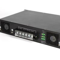 Interrupteur de transfert intelligent BVT 2U en métal 220V 27,5Kw monophasé pour distribution industrielle avec interrupteur double alimentation OEM 100A 4ms