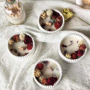 LANJO wholesale plaster dried flowers soy wax scented <b>candles</b> for home decoration and wedding party - Product Image 2