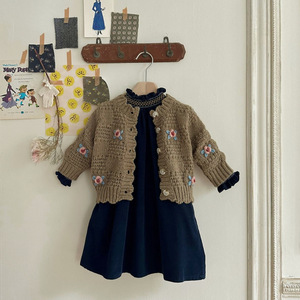 <span class=keywords><strong>Cardigan</strong></span> décontracté au <span class=keywords><strong>crochet</strong></span> pour bébé fait à la main 2025 pour petites filles hiver vêtements d'extérieur pour bébés printemps automne haut pour petites filles - Product Image 2
