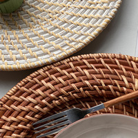 Assiettes de présentation en rotin naturel tressé à la main de 13 pouces pour la décoration de table de mariage, plateau de service en osier style bohème