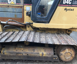 รถดันดินมือสอง Caterpillar D4C ลดราคาพิเศษ รถดันดิน Caterpillar Cat D4c LGP สำหรับขาย - Product Image 4