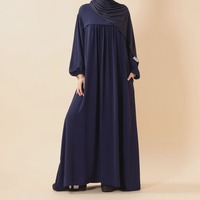 Abaya élégante en crêpe d'été avec poches sécurisées, robe longue décontractée à manches longues et coupe ample pour femmes musulmanes, idéale pour l'Omra (vente en gros)