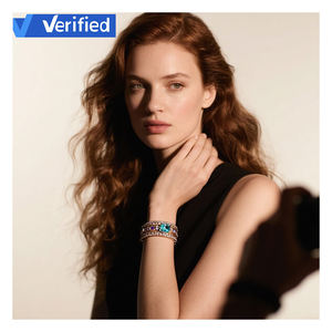 Servicio de producción y edición de video de estudio fotográfico de joyería de comercio electrónico profesional que incluye accesorios de fotografía de productos - Product Image 2