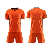 Set Jersey Sepak Bola Vintage Custom Sublimasi 100% Poliester Cepat Kering Lengan Pendek