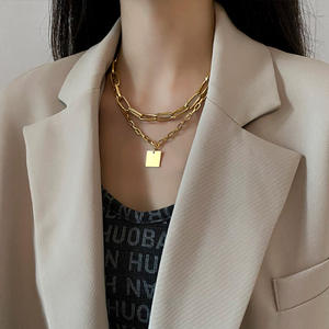 الكورية نمط V على شكل طبقة مزدوجة التيتانيوم الصلب عقد ذهب النساء الفاخرة كريستال الماس طويلة رقيقة سلسلة قصيرة تصل إلى عظمة الترقوة قلادة - Product Image 5