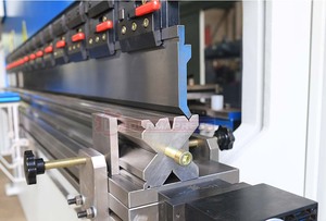 Trung Quốc Durmapre Báo Chí Phanh 200T 3200 Mét Wc67k Loạt Cnc Báo Chí Phanh - Product Image 5