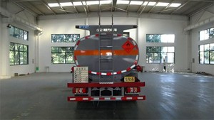 Vente Flash : Camion-citerne JAC de haute qualité 8 m³ 4x2 pour le transport de carburant/huile - Product Image 5