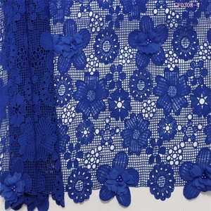 Tessuto in Pizzo Ricamato 3D Floreale Idrosolubile 100% Poliestere, Tessuti per Ricamo all'Ingrosso Twin Textile - Product Image 4