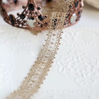Garniture en dentelle brodée dorée de haute qualité Accessoires vestimentaires Encajes dentelle de ruban de coton doré