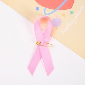 Pin de Solapa con Cinta Roja Dorada - Pin de Conciencia sobre el SIDA para Eventos Benéficos y Recaudación de Fondos - Product Image 3