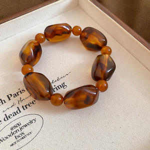 Retro Vintage Fashion Adjustable <b>Jewelry</b> <b>Set</b> <b>Women</b> Autumn Winter Beaded Acrylic Necklace and Bracelet - Product Image 4