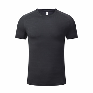 เสื้อยืดวิ่งสำหรับผู้ชาย ผ้าตาข่ายระบายอากาศ แห้งเร็ว แขนสั้น - Product Image 3