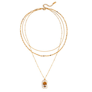 Collar de tres capas chapado en oro de 18 quilates con colgante de árbol de la vida, joyería de regalo - Product Image 1