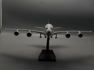 Modelo de Avión de Resina con Luces LED para Escritorio, Airbus A380 1/160, <span class=keywords><strong>Lufthansa</strong></span> Airlines, Iluminación Controlada por Sonido, Regalo Empresarial - Product Image 2