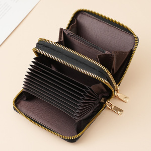 Porte-cartes poli en cuir PU, portefeuilles courts, porte-monnaie à double fermeture éclair avec porte-clés, pochette à motif crocodile gaufré - Product Image 2