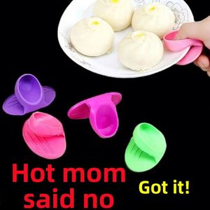 New Insulated Finger <b>Cots</b> A1305 Household Kitchen Thickened High Temperature Resistant Anti-Scald Gloves Wholesale Oven - Product Image 2