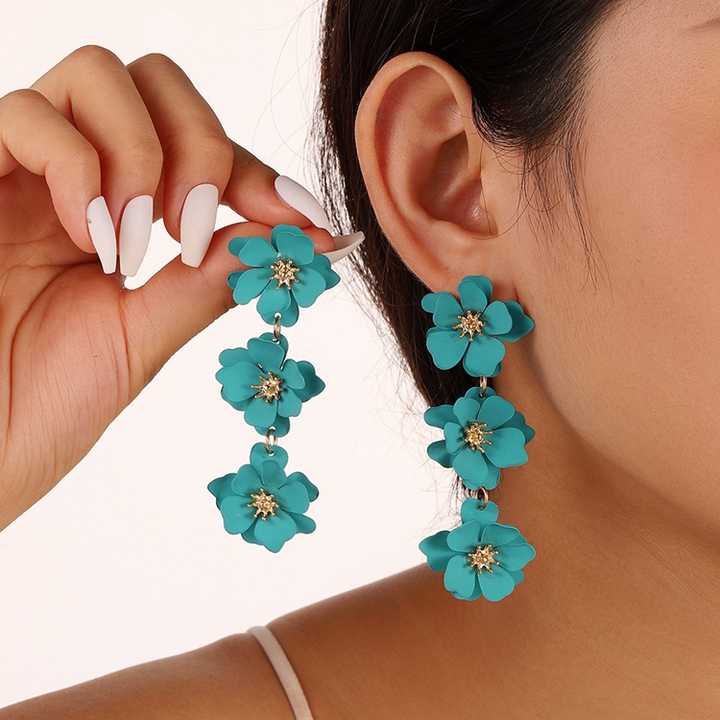 Flower ear cuff ブルー Ear Cuff No.37 | EVER MY