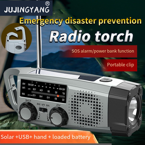 Lampe d'urgence solaire multifonctionnelle, radio à manivelle et lampe torche, rechargeable pour la maison, les situations d'urgence extérieures et la préparation aux catastrophes - Product Image 2