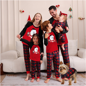 Pyjama de Noël rouge bleu famille correspondant ensemble de Noël grand arbre de Noël doux pyjamas de Noël famille - Product Image 1