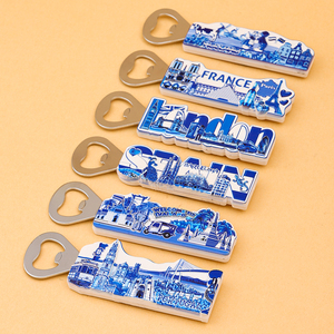 Nhà máy sản phẩm chính tùy chỉnh 3D màu xanh và trắng mô hình thiết kế độc đáo kim loại bia mở chai cho khuyến mãi - Product Image 1