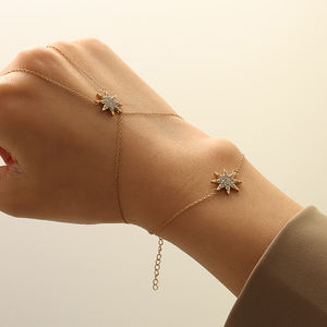 Señoras cadena esclavo pulsera <span class=keywords><strong>oro</strong></span> <span class=keywords><strong>Acero</strong></span> <span class=keywords><strong>inoxidable</strong></span> pulsera cadena anillo Starburst encanto CZ cristal estrella pulsera mano cadena - Product Image 5