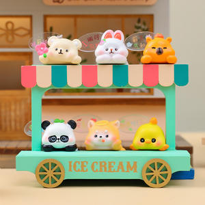 Nuevas y lindas figuras de resina <span class=keywords><strong>Q</strong></span>-version de <span class=keywords><strong>la</strong></span> adorada figura de <span class=keywords><strong>la</strong></span> suerte en posición de boca abajo, pequeños adornos artesanales hechos a mano. - Product Image 2