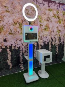 Cabina de Fotos con Rotación de Cámara, Pantalla Táctil de 15.6 Pulgadas, Soporte Dividido DSLR, Montaje Rápido, Carcasa para Cabina de Fotos para Alquiler en Bodas y Fiestas - Product Image 3