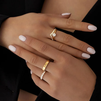 316L Edelstahl Minimalistischer Sonnenring Gold Breiter Bandring Graviert Himmlisch Wasserdicht Hypoallergen Schmuck Geschenk für Frauen