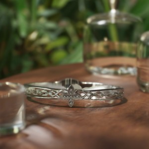 Christian Cross-Shaped <b>Bangles</b> Elegant Religious Bracelets with Durable Material - Product Image 3