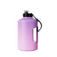 Bouteille d'eau de grande capacité de 40oz 64oz pour la salle de sport Bouteille en acier inoxydable avec poignée et clic élevé