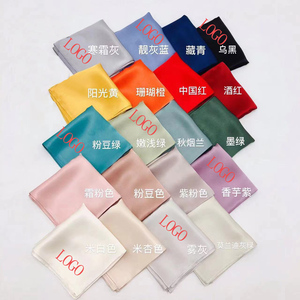 Nuovo Servizio di Stampa su Sciarpe in Seta 70*70CM, Foulard di Design in Seta, Bandana Quadrata Personalizzata per Donne con Logo - Product Image 5